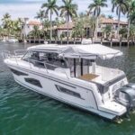 jeaneau south florida yacht charters
