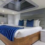 uxury yacht rental miami beach